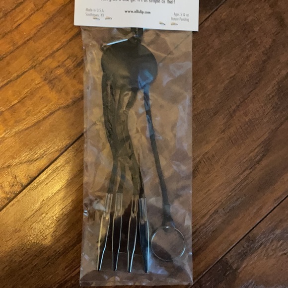 NWT ALLICLIP To Store Loose Items - Picture 6 of 6